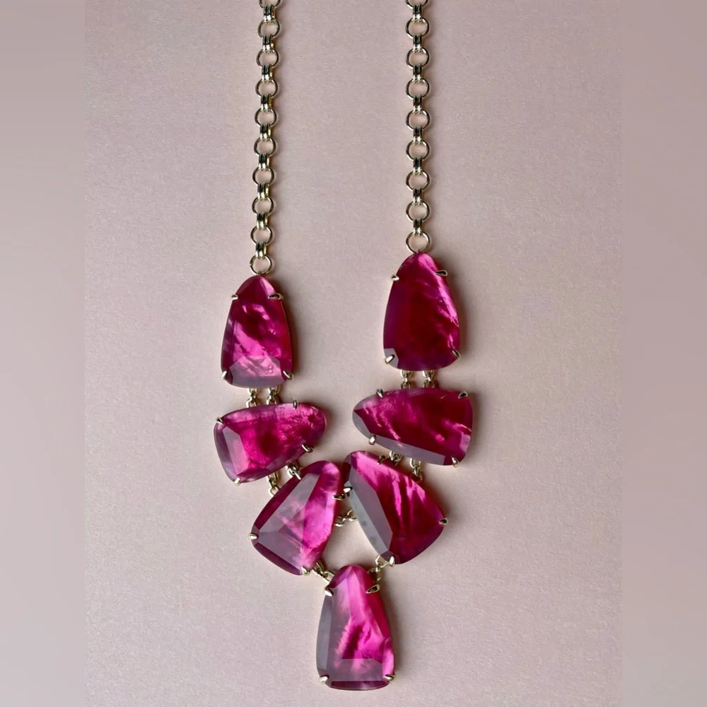 Kendra Scott Harlie Necklace Pink Berry Burgundy Illusion 14k Gold Plated NWT - Picture 6 of 16